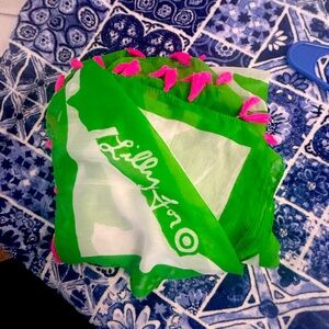 EUC Lilly for Target green scarf
